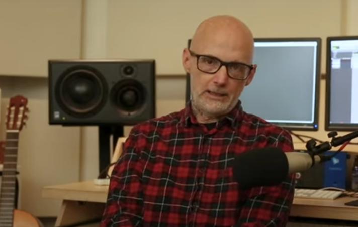 Mobygratis: A Creative Model for Music Licensing